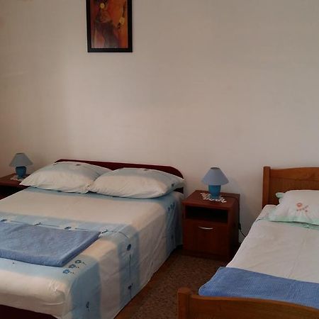 Apartman Dukic Apartamento Trogir Exterior foto
